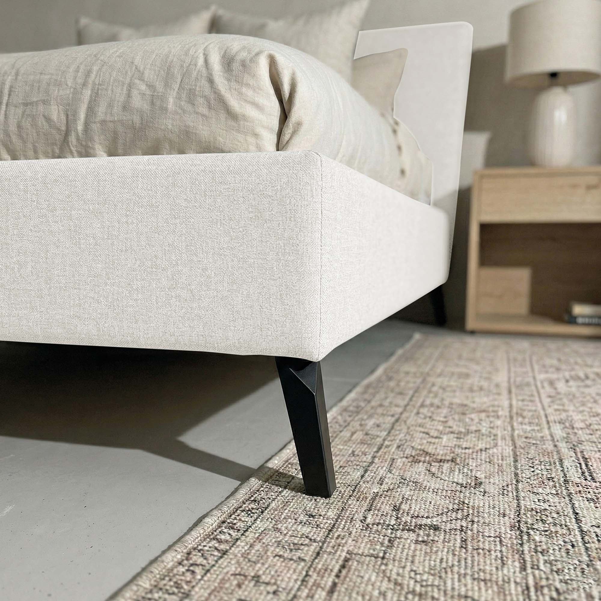 Letto Matrimoniale Contenitore con apertura facilitata e design moderno Nova