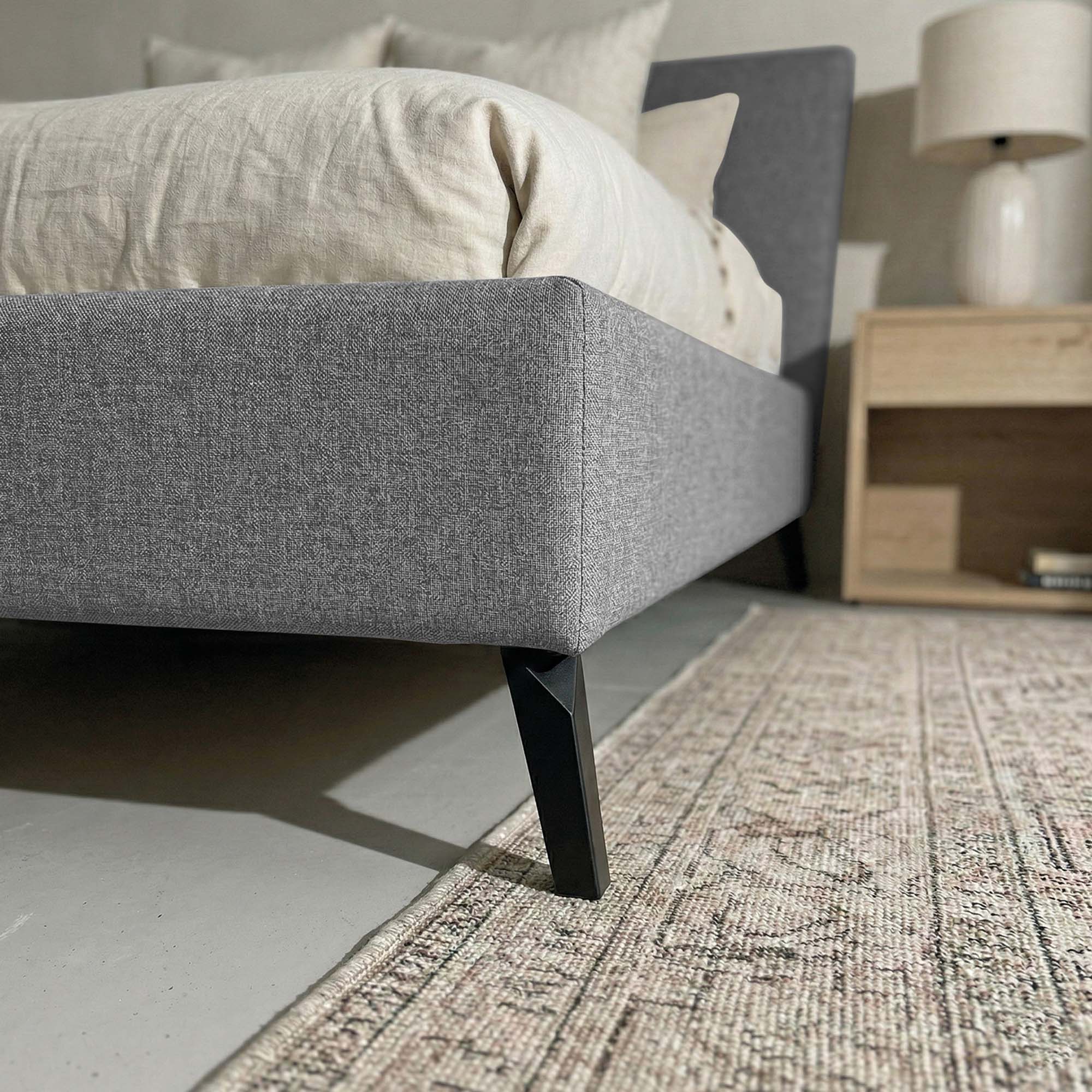 Letto Matrimoniale Contenitore con apertura facilitata e design moderno Nova